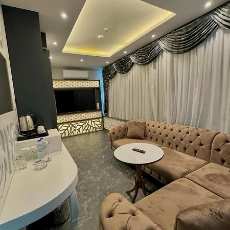 Hotel Golden Rose Deluxe